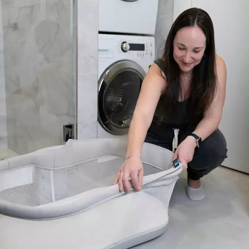 HALO BassiNest Swivel Sleeper 3.0 Lit de Bébé Cododo - Gris : Pivotement à 360 degrés, Cadre métallique, Rembourrage en coton, Capacité de 9 kg