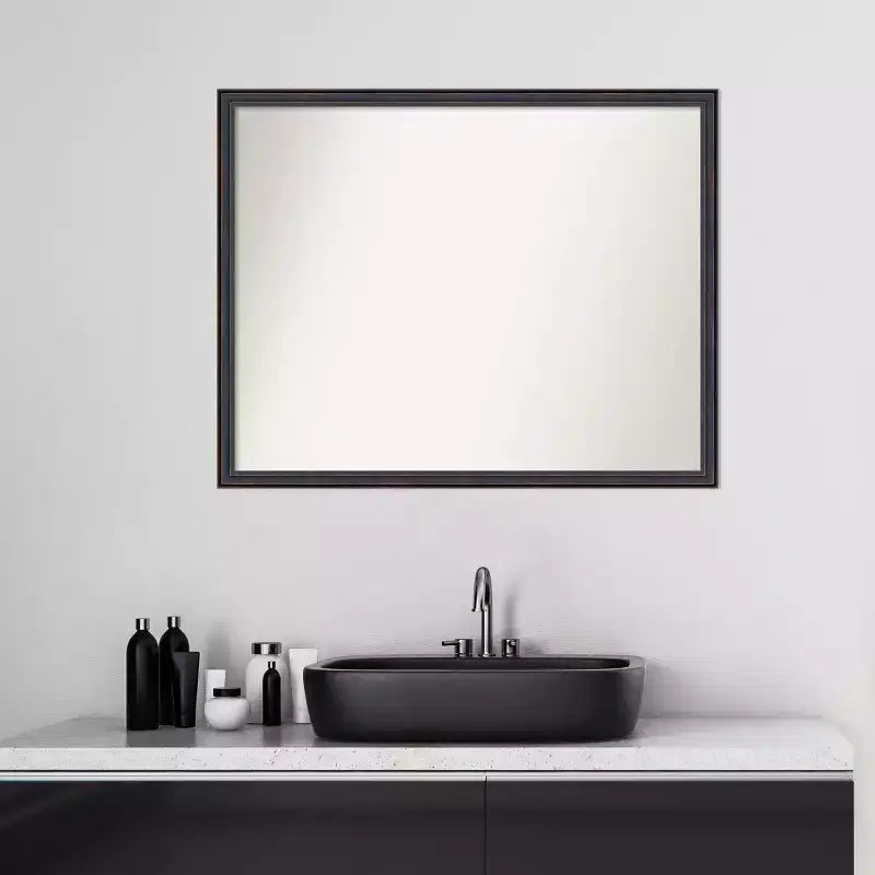 Miroir mural de salle de bain 30 po x 24 po en bois, bronze foncé, cadre en forme de cuillère non biseauté – Amanti Art : Rectangle moderne, fixation murale, quincaillerie incluse