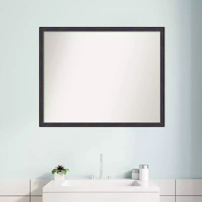 Miroir mural de salle de bain 30 po x 24 po en bois, bronze foncé, cadre en forme de cuillère non biseauté – Amanti Art : Rectangle moderne, fixation murale, quincaillerie incluse