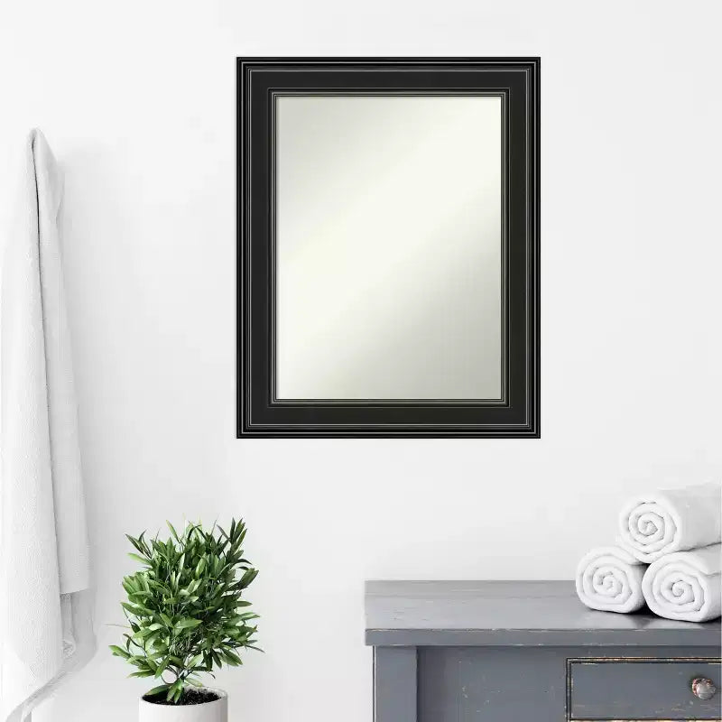 Miroir mural de salle de bain noir sans biseau 24" x 30" - Amanti Art : Rectangle, cadre en polystyrène, fixation murale