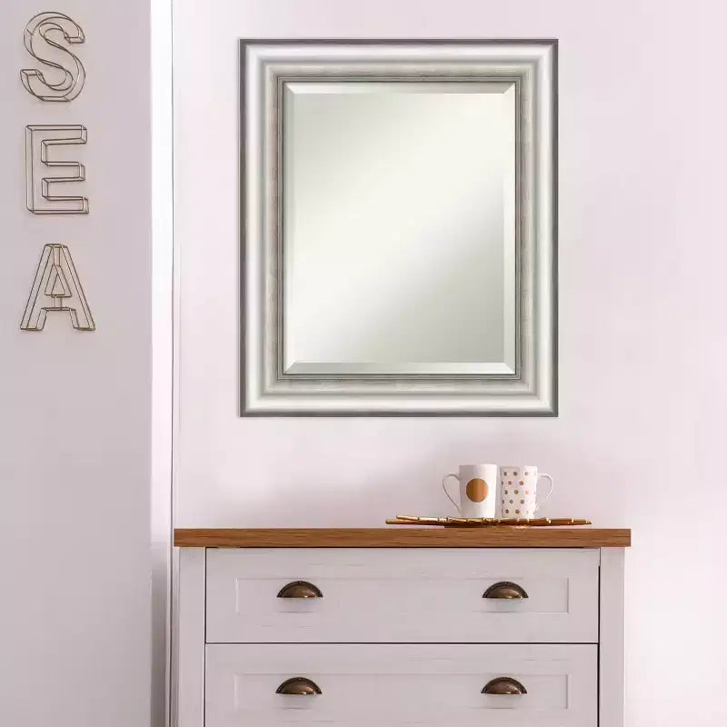 Miroir mural encadré 21" x 25" Argent - Amanti Art : Moderne biseauté, aucun assemblage requis
