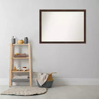 Miroir mural de salle de bain en bois étroit, 104 x 76 cm, sans biseau, noyer chaud - Amanti Art : Moderne, rectangulaire, à fixer au mur