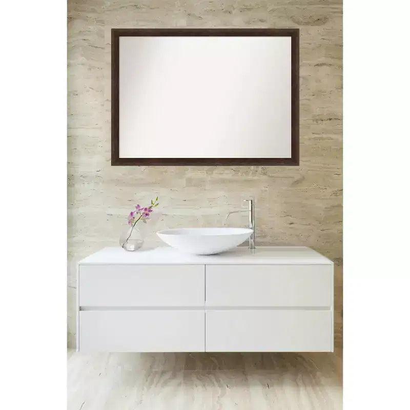 Miroir mural de salle de bain en bois étroit, 104 x 76 cm, sans biseau, noyer chaud - Amanti Art : Moderne, rectangulaire, à fixer au mur