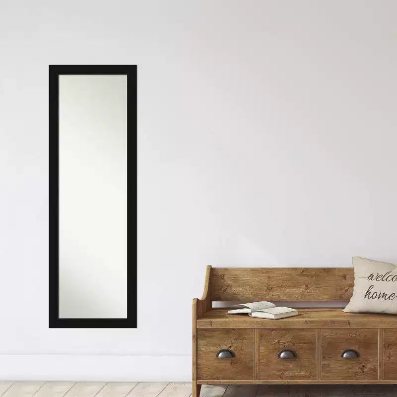 Amanti Art 17" x 51" Miroir de porte intégral encadré Avon noir : Rectangulaire moderne pour chambre et montage mural