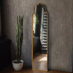Miroir mural encadré en métal, longueur sol, Storied Home, finition feuille d'or antique : design rectangulaire de 178 cm, aucun assemblage requis