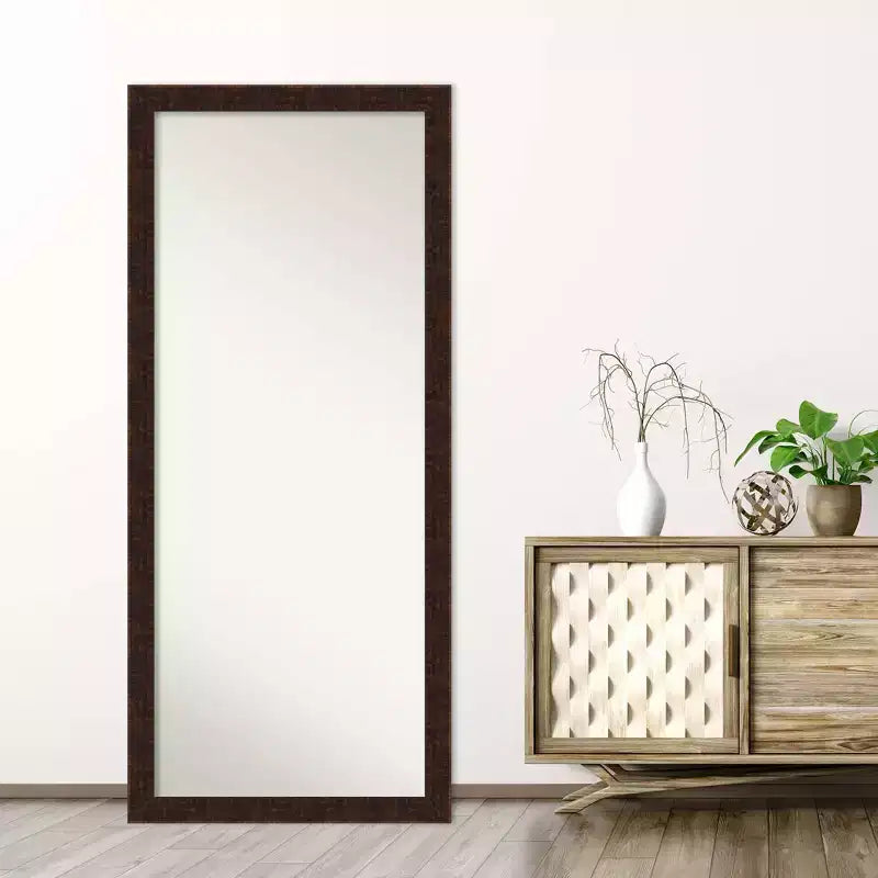 Miroir à poser ou mural William de 71 x 163 cm, cadre étroit couleur bronze - Amanti Art : Cadre moderne en polystyrène, peut être fixé au mur