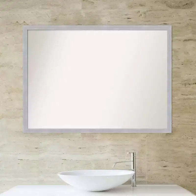 Miroir mural étroit Grace non biseauté, 40" x 29", nickel brossé - Amanti Art : Rectangulaire, cadre en polystyrène, mural