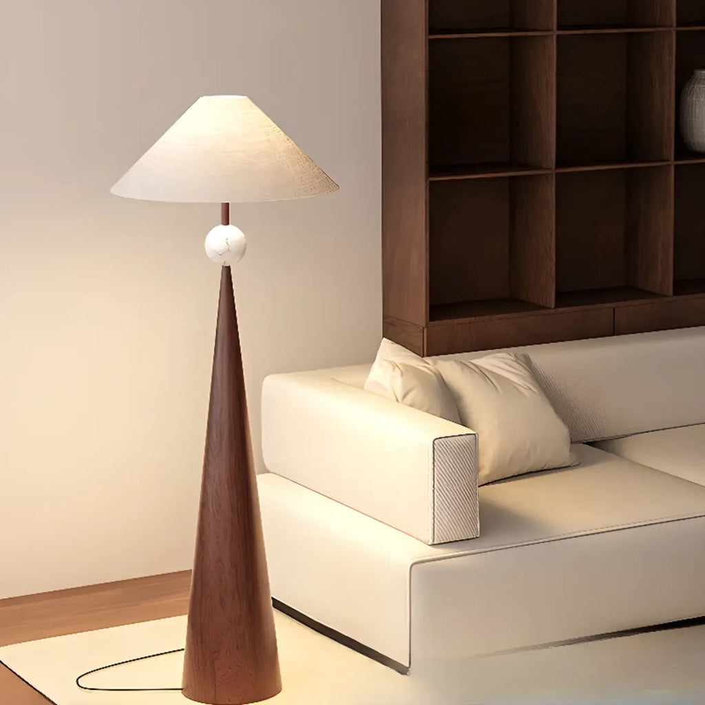 Lampadaire contemporain en métal conique avec abat-jour en tissu