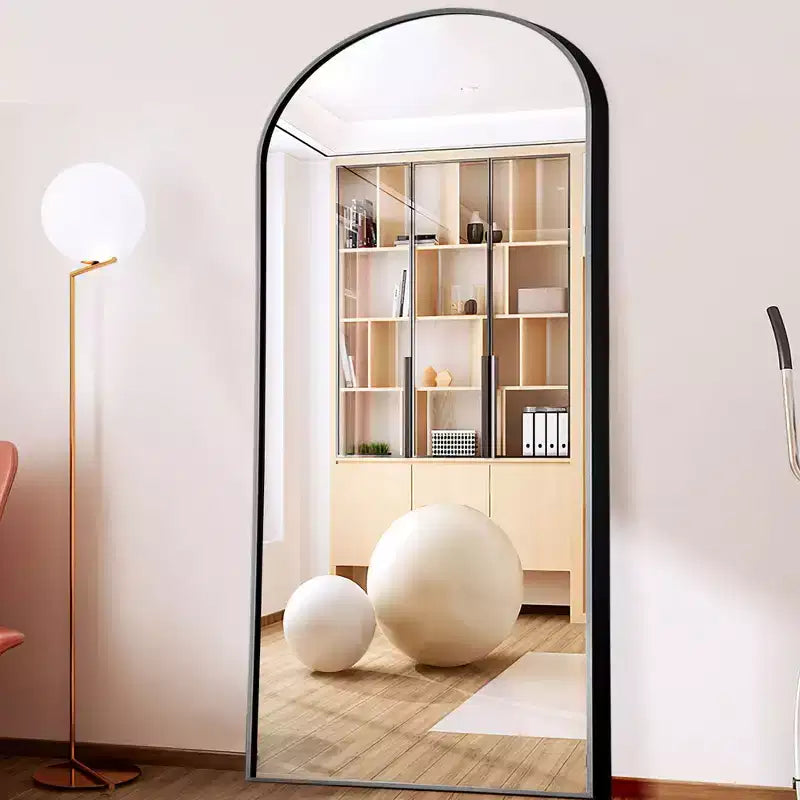 PexFix 31 po (L) x 71 po (H) Miroir corps entier arqué autoportant Cadre en métal Miroir mural Grand miroir de sol Noir