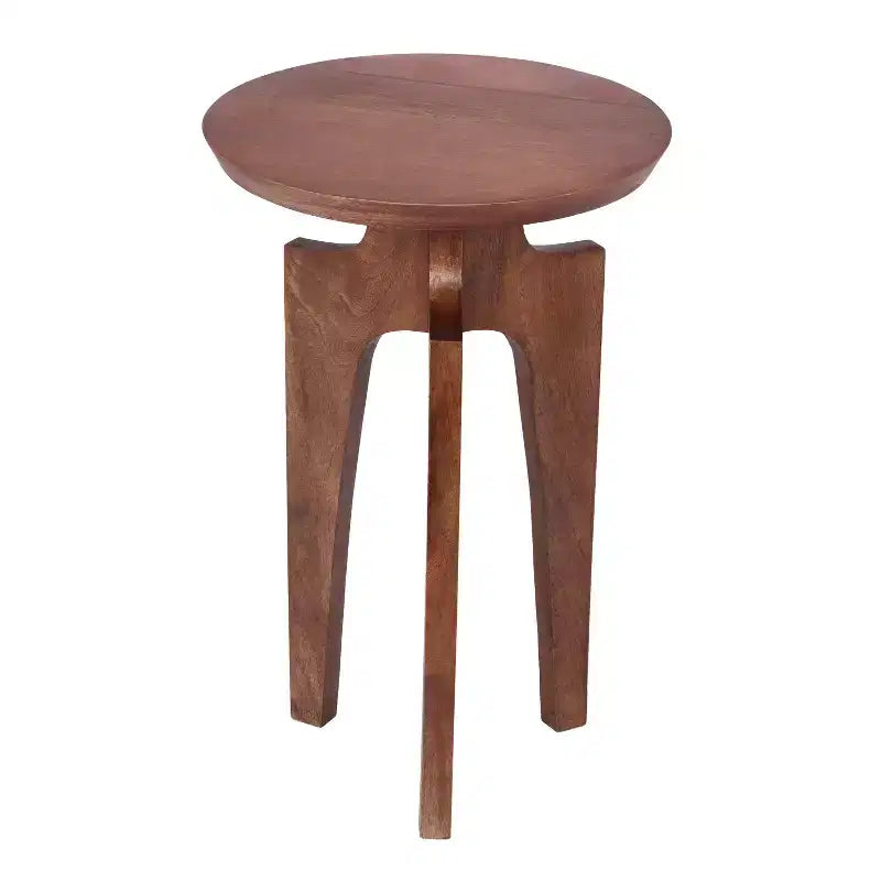 Table d'appoint ronde à 3 pieds en bois de manguier Lira Christopher Knight Home, Noyer