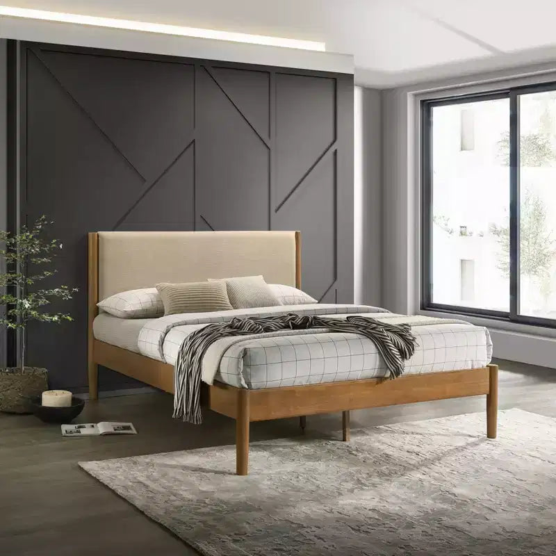 Roundhill Furniture Vichy Rubberwood Platform Bed in Light Walnut