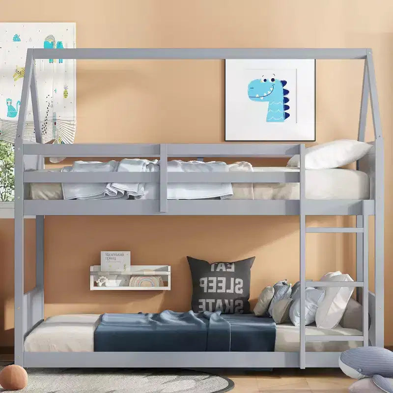 Lit superposé cabane Whisen double sur double avec têtes et pieds de lit, balustrades et échelle