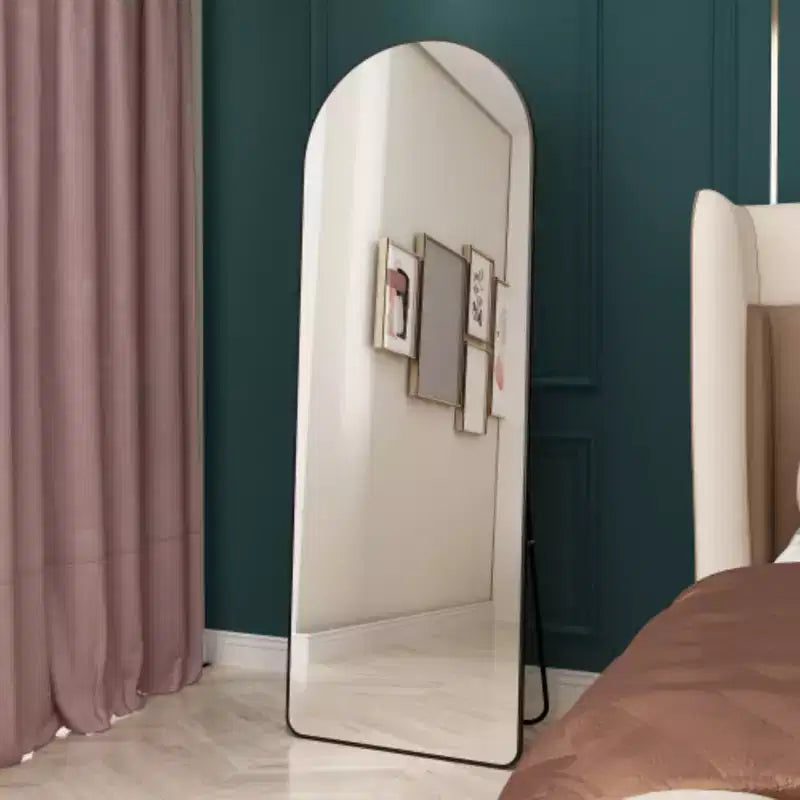 La 4e génération de miroirs pleine longueur sur pied. Miroir mural arqué avec cadre en alliage d'aluminium, miroir de maquillage pour salle de bain, porche de chambre à coucher.