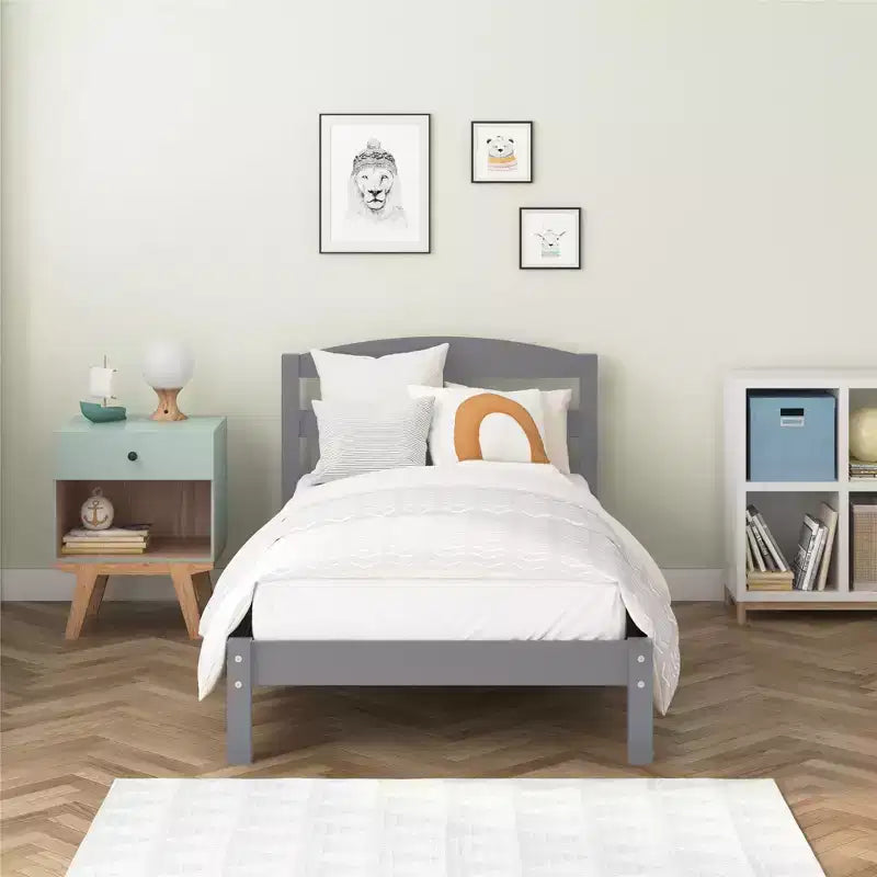 Lit plateforme en bois Lilly RealRooms avec tête de lit, double, gris