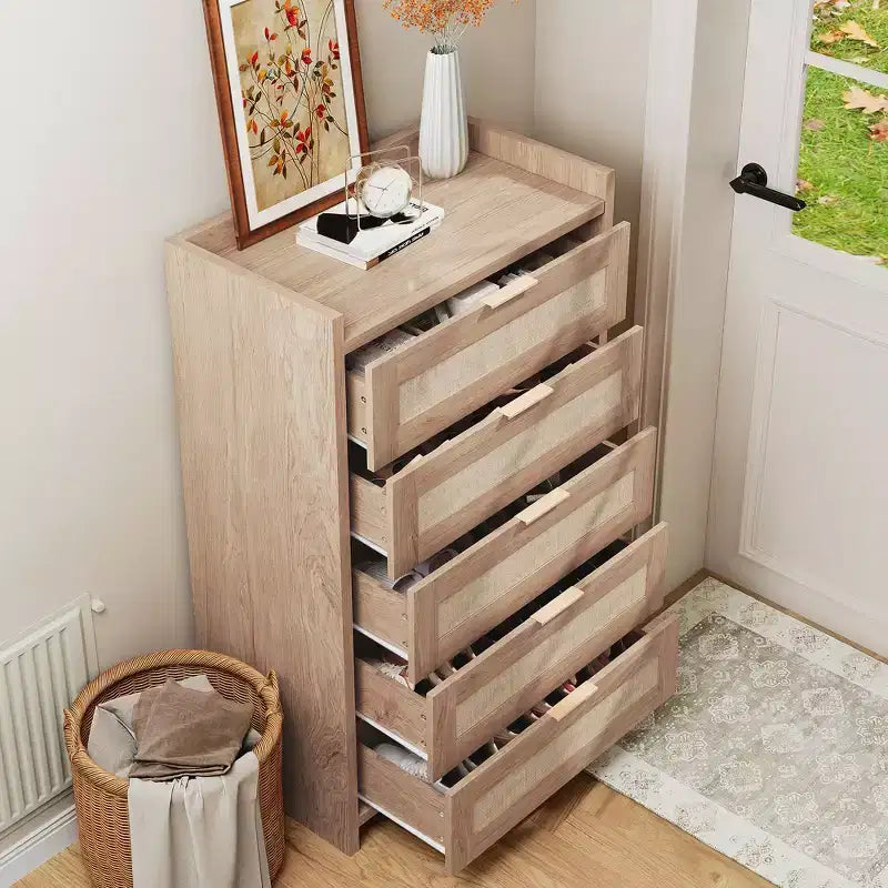 Commode à 5 tiroirs pour chambre à coucher, commode en rotin et bois avec poignées dorées, commode de 114 cm de hauteur, meuble de rangement pour couloir
