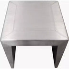 Table d'appoint carrée HomeRoots 24 en aluminium argenté et bois massif avec piètement traîneau