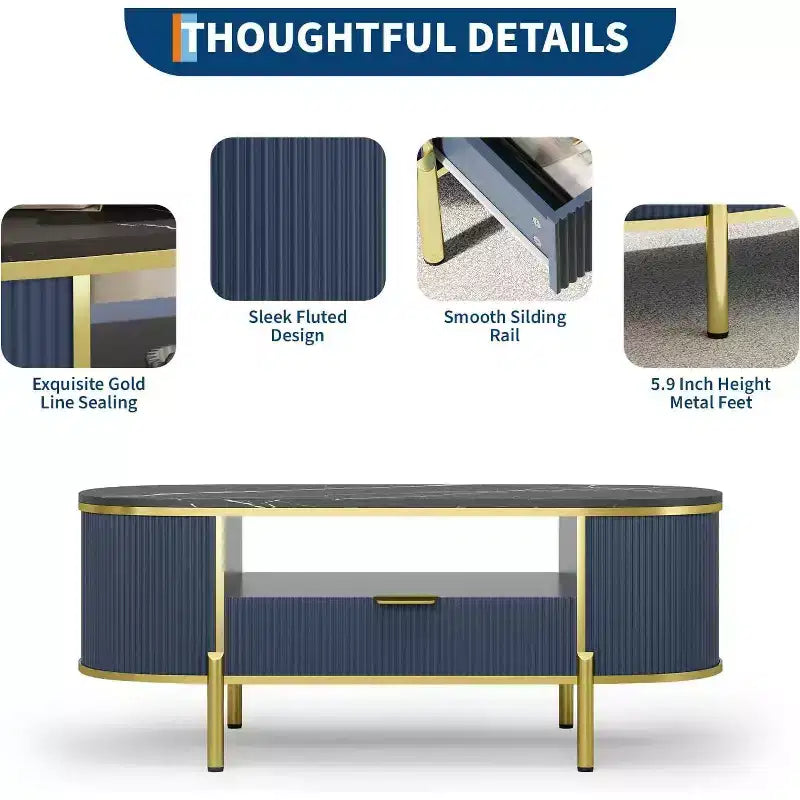 Table basse ovale Acekool 48 avec plateau en faux marbre, pieds en métal doré, design en bois cannelé et tiroir de rangement, table de salon moderne bleu marine