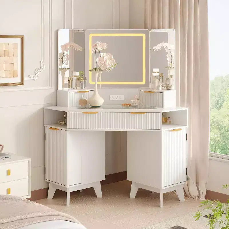 Meuble-lavabo d'angle de 48 po, Coiffeuse à cannelures avec plateau en verre, pour chambre à coucher