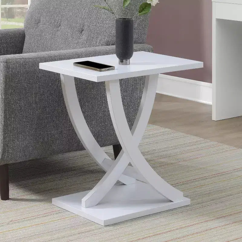 HomeStock Belmont – Table d'appoint avec plateau croisé et finition veinure de bois, table d'appoint contemporaine avec rangement ouvert pour la décoration du salon