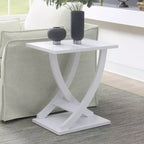HomeStock Belmont – Table d'appoint avec plateau croisé et finition veinure de bois, table d'appoint contemporaine avec rangement ouvert pour la décoration du salon