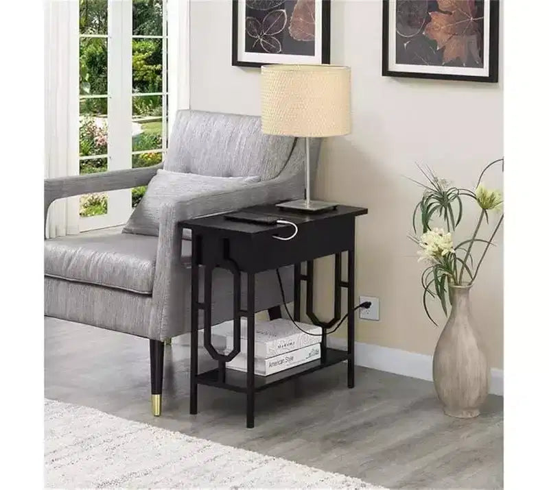 Table d'appoint relevable HomeStock Belmont avec station de recharge dissimulée, deux prises, deux ports USB et compartiment de rangement caché