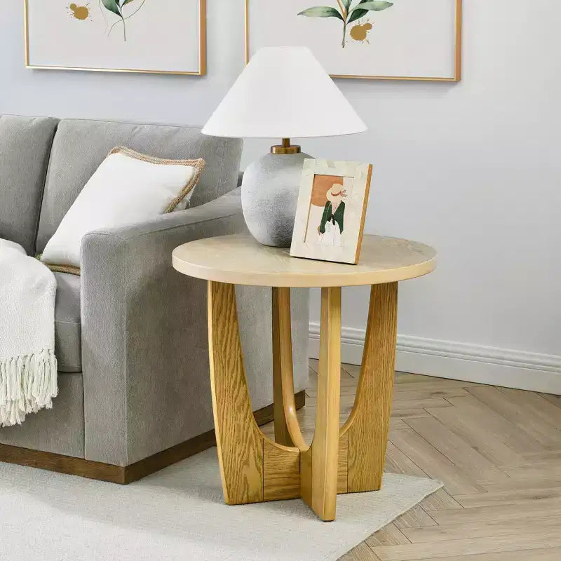 Table d'appoint ronde de 63,5 cm avec pieds croisés, table d'appoint en bois de style moderne du milieu du siècle pour salon, réception ou chambre à coucher.