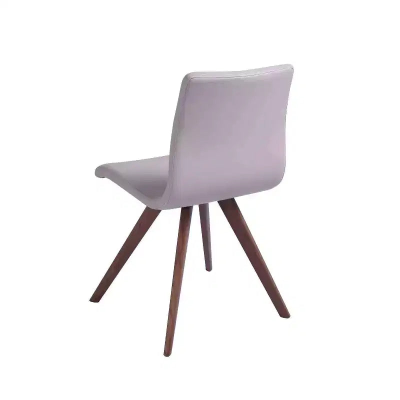 HomeStock Chaise de salle à manger en similicuir marron de 41 pouces, ensemble de 1, pour une expérience de repas élégante et design.