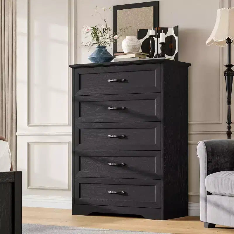 Commode de ferme à 5 tiroirs, chiffonnier moderne avec grain de bois naturel et larges poignées métalliques, pour chambre, salon