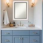 Miroir mural de salle de bain Amanti Art Ellie à cadre biseauté d'un demi-pouce