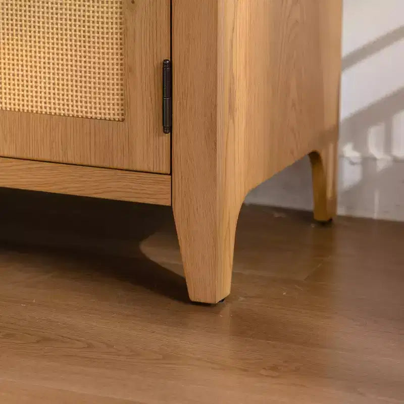 Meuble de rangement GDFStudio Akira moderne en bois cintré avec portes en rotin