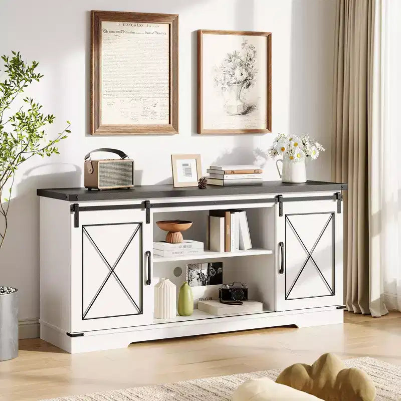 Meuble TV de ferme pour téléviseurs jusqu'à 65 pouces et centre de divertissement avec portes de grange coulissantes et étagère réglable, console média avec armoire de rangement