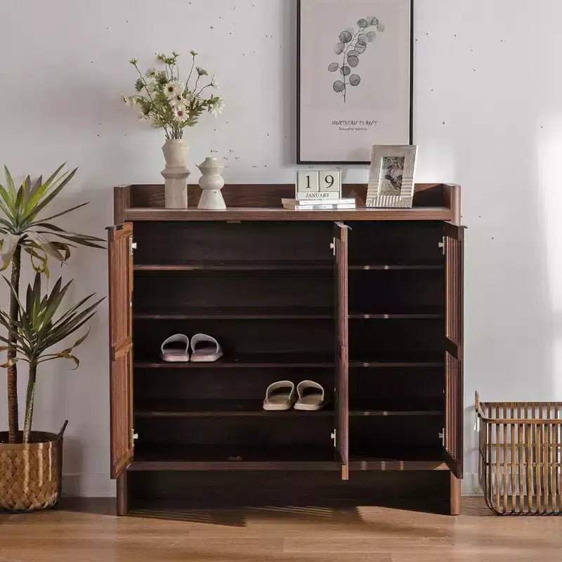 Meuble à chaussures moderne en bois Hahn GDFStudio avec étagères réglables et portes persiennes respirantes