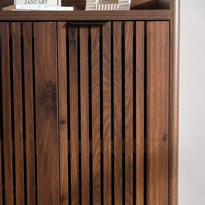 Meuble à chaussures moderne en bois Hahn GDFStudio avec étagères réglables et portes persiennes respirantes