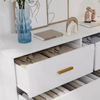 Commode moderne à 6 tiroirs avec poignées dorées et pieds en métal pour un salon, un couloir ou une entrée
