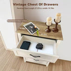 Commode en bois, meuble-lavabo haut de style rustique avec de larges poignées métalliques, adapté au rangement dans les chambres, les couloirs et les salons.