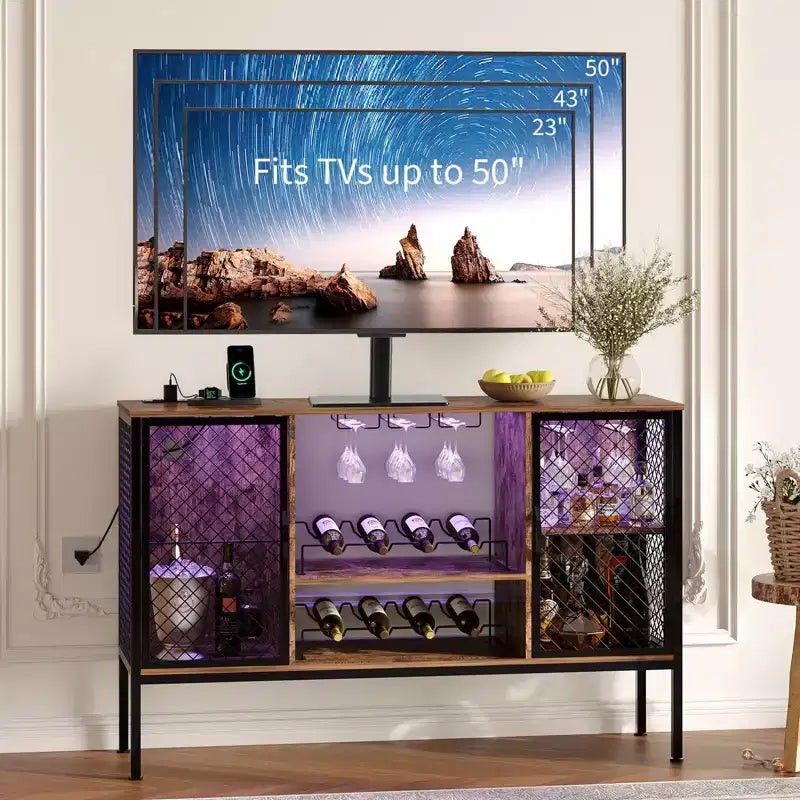 Meuble bar en bois avec portes, porte-verres et rangements, meuble de bar à café industriel avec lumières LED et prises de courant, pour salon et salle à manger