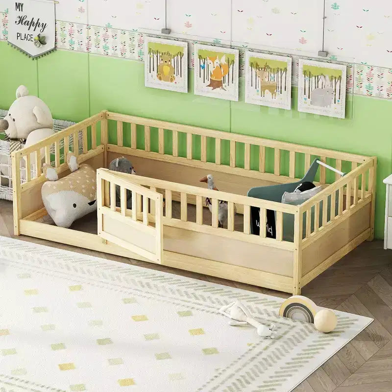 Lit superposé Okak avec rails de sécurité extra-hauts, cadre de lit avec porte d'entrée pratique, cadre de lit en bois pour chambre à coucher, bois naturel