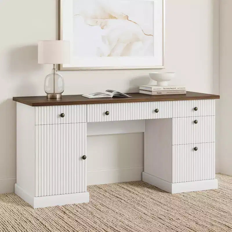 Rangement de bureau à domicile cannelé, bureau de direction moderne de 60 pouces avec station de charge, bureau d'écriture en bois avec tiroirs de classement pour salle d'étude