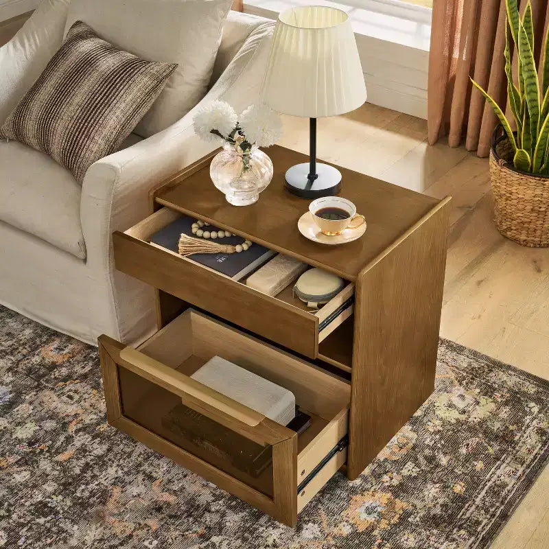 Coiffeuse avec étagères ouvertes et tiroirs en verre, station de charge, prise et 2 tiroirs ; Meuble d'appoint pour salon/pièce de réception/chambre d'étudiant.