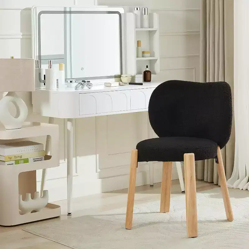 COZONY Chaise de maquillage à dossier cœur, lot de 1 ou 2, chaise de coiffeuse et de salle à manger pour chambre à coucher, chaise d'appoint confortable, capacité de 136 kg, compatible avec les bureaux de moins de 61 cm