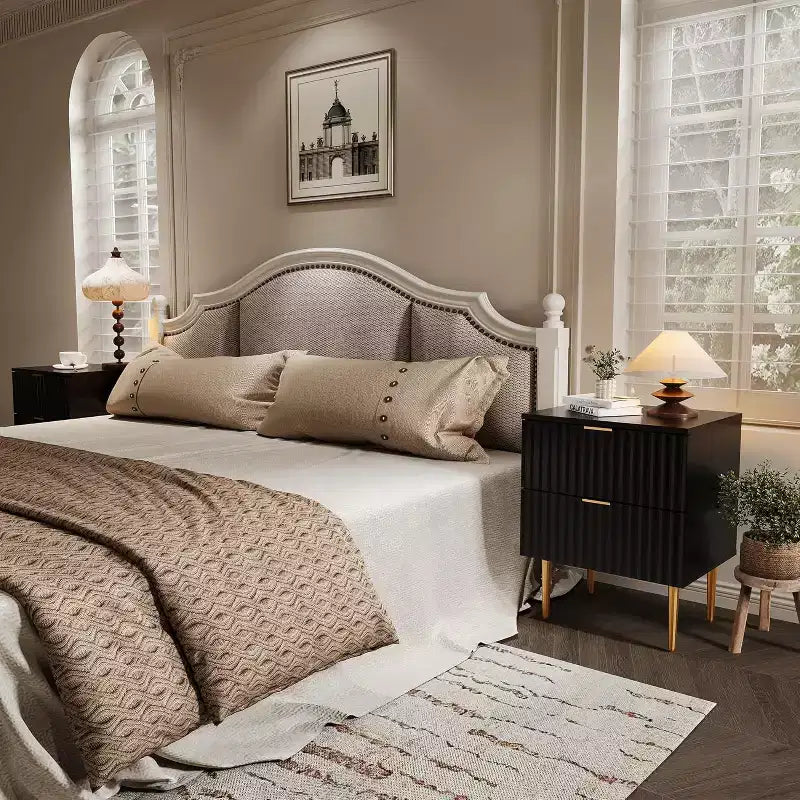 Table de chevet COZONY moderne cannelée avec station de charge, table de chevet à 2 tiroirs avec ports USB pour chambre et appartement