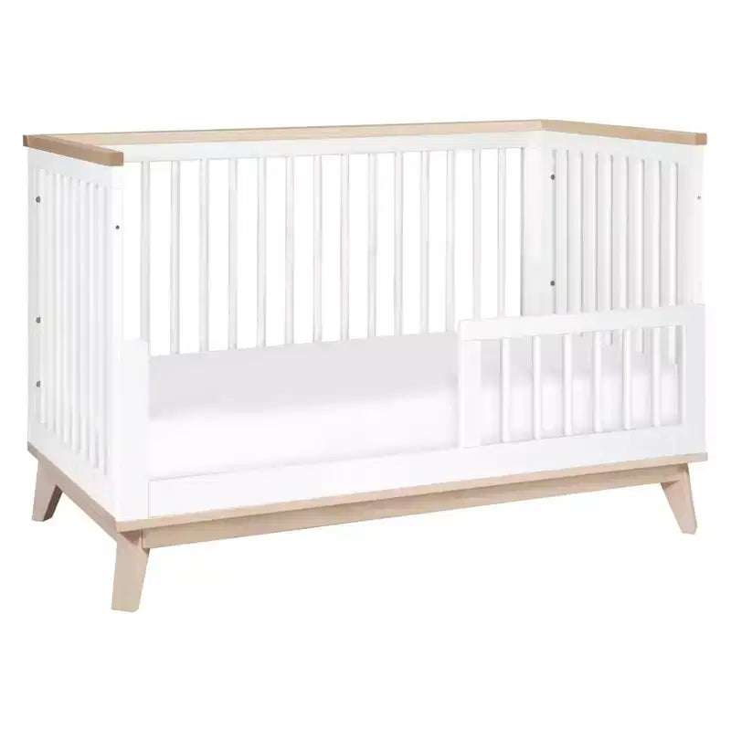Lit de bébé convertible 3-en-1 Babyletto Scoot avec kit de conversion pour lit de tout-petit