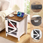Bout de canapé de ferme avec station de recharge, table de chevet rustique de 45 cm avec porte coulissante et étagère de rangement réglable, table d'appoint de canapé en bois avec rangement