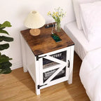 Bout de canapé de ferme avec station de recharge, table de chevet rustique de 45 cm avec porte coulissante et étagère de rangement réglable, table d'appoint de canapé en bois avec rangement