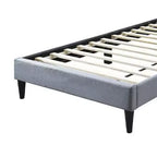 Lit Grand Format Royal Hampton, capitonnage en velours gris, surpiqûres losanges