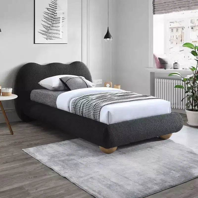 Lit en tissu bouclé Hyde, Meridian Furniture
