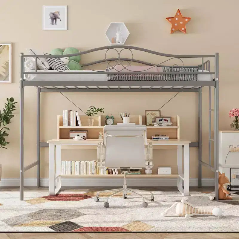 Lit mezzanine double robuste, cadre en métal de 181 kg avec échelle et barrière de sécurité, design peu encombrant, sommier tapissier non requis, silencieux, montage facile