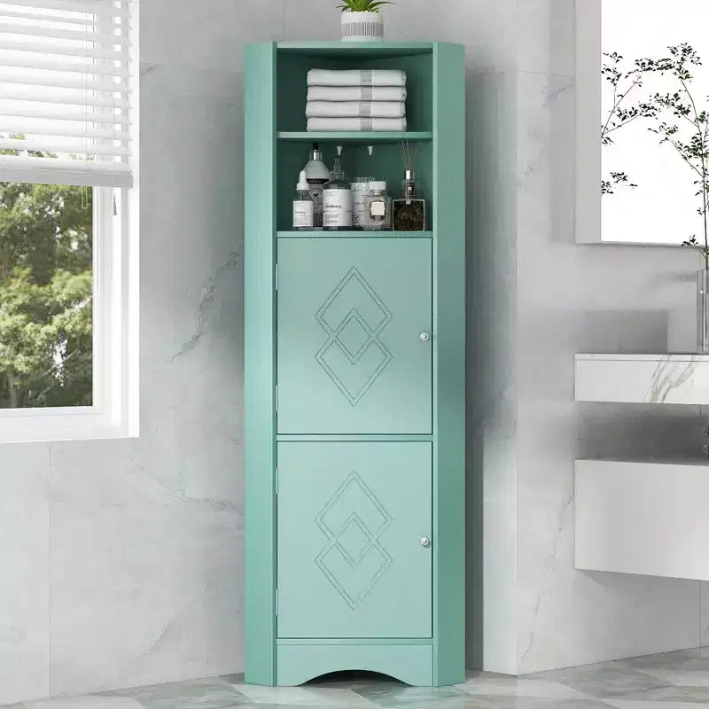 Meuble de rangement d'angle autoportant Okak 61 pouces, meuble de rangement de salle de bain haut avec étagères ouvertes et portes