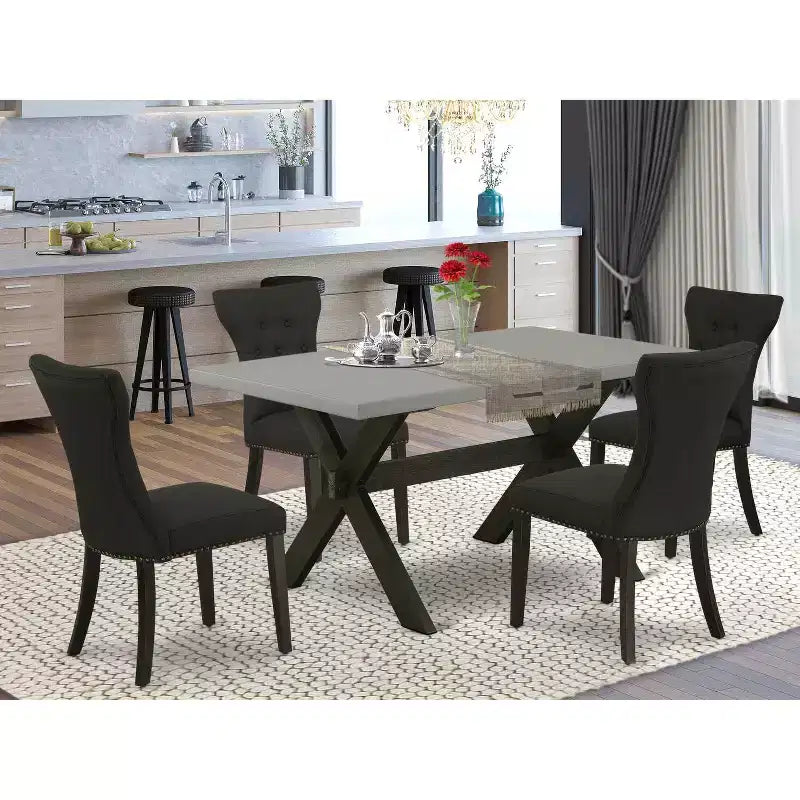 Ensemble de salle à manger HomeStock 5 pièces, table avec plateau en bois massif finition chêne naturel et 4 chaises