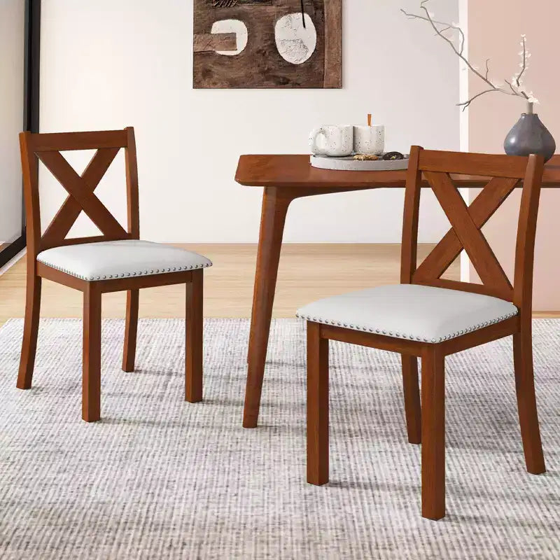 Lot de 2 chaises de salle à manger Costway en bois avec pieds en acacia, assise rembourrée et dossier incurvé